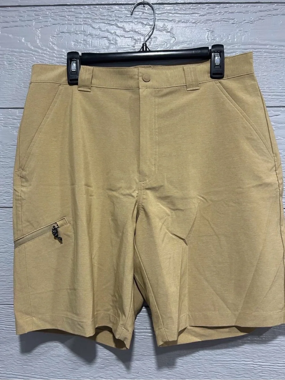 Men's Ocean+Coast Beige Utility Shorts - Lightweight Comfort